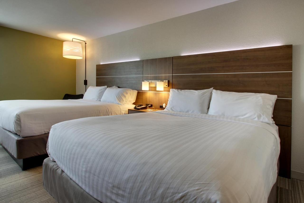 Holiday Inn Express & Suites Wapakoneta By Ihg Dış mekan fotoğraf