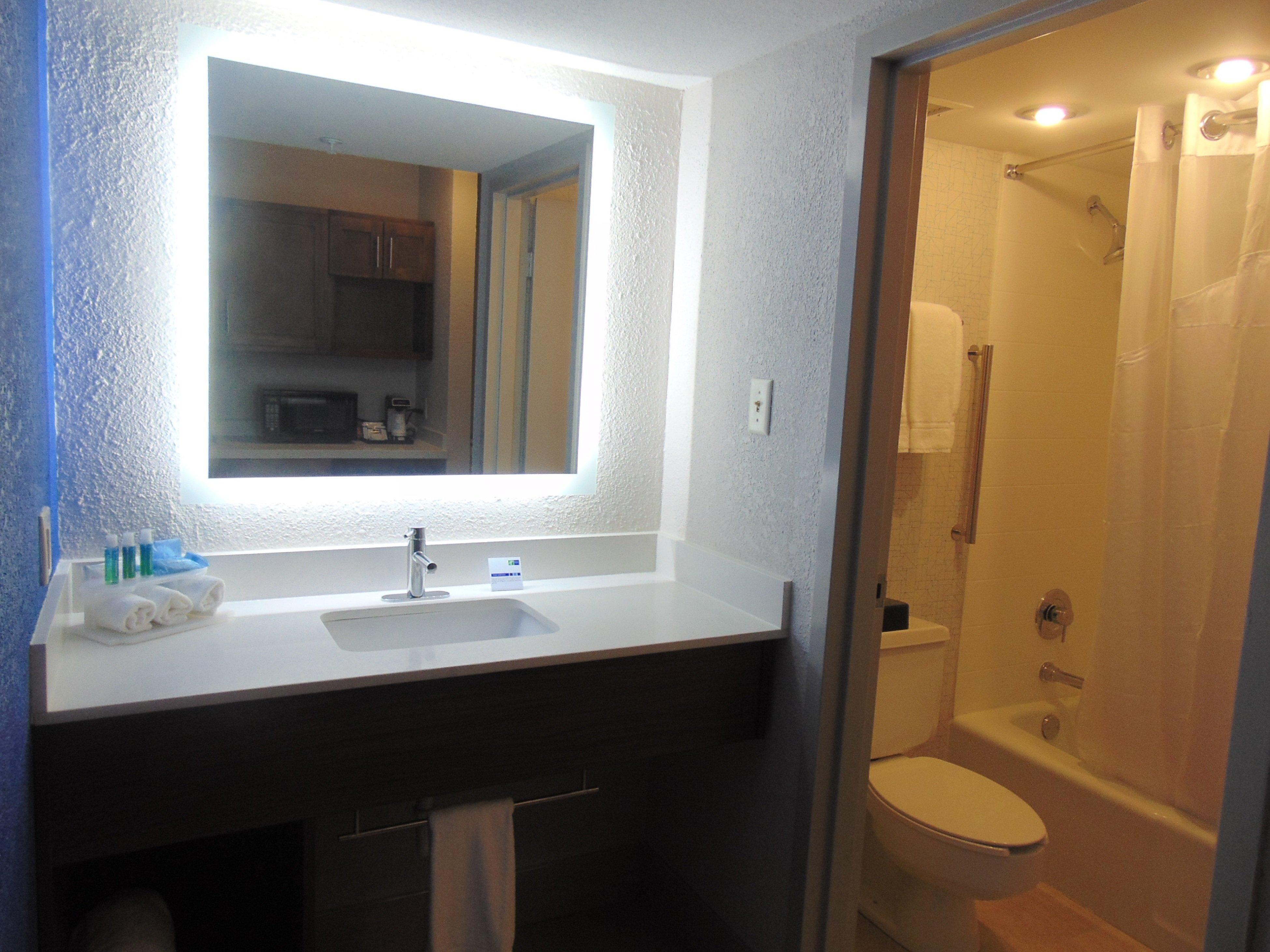Holiday Inn Express & Suites Wapakoneta By Ihg Dış mekan fotoğraf