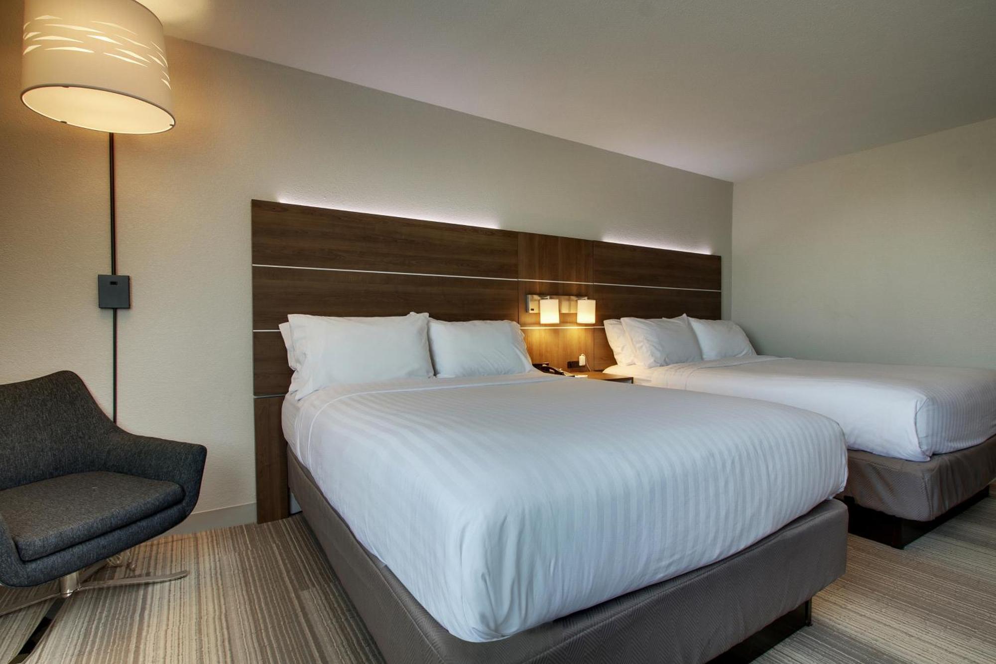 Holiday Inn Express & Suites Wapakoneta By Ihg Dış mekan fotoğraf